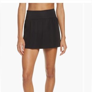 Spanx “get-moving” skort in black